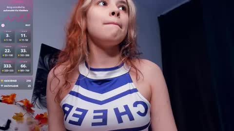 Lona online show from 10/30/25, 06:52