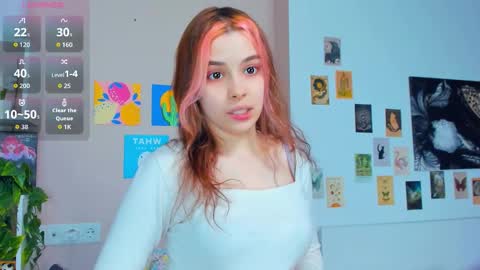 Lona online show from 02/24/26, 08:51