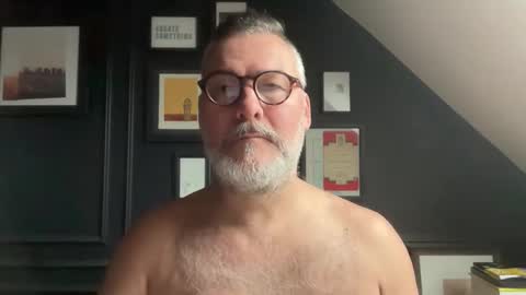 EnglishBear online show from 01/09/26, 12:19