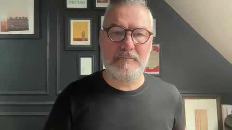 EnglishBear online show from 03/04/26, 08:42