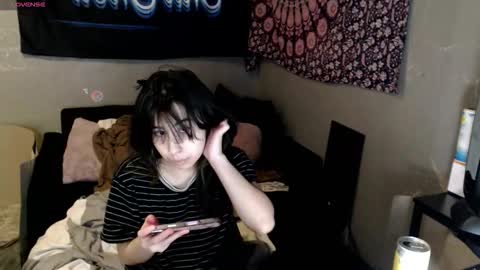 londonray online show from 10/23/25, 03:17