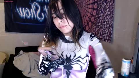 londonray online show from 11/01/25, 09:55