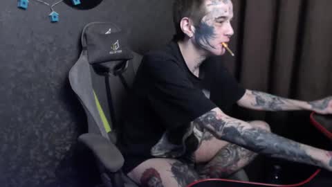 Chris online show from 03/12/25, 04:02