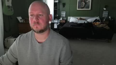 Lone online show from 04/02/26, 05:21