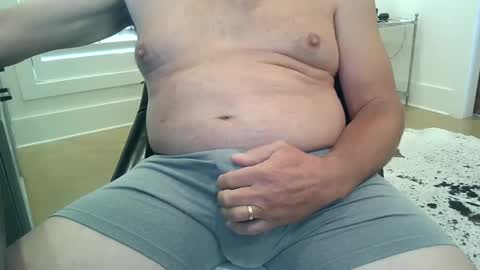 JustaGuyinMS online show from 09/09/25, 03:33