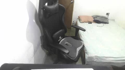 Marvin Santiago online show from 04/12/26, 09:14