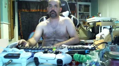 Snapshot of longandcut99 chatting on 07/10/26, 05:59 longandcut99 online show from 07/10/26, 05:59