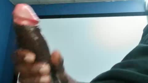 Snapshot of longblack37 chatting on 03/06/25, 02:41 slim reaper online show from 03/06/25, 02:41