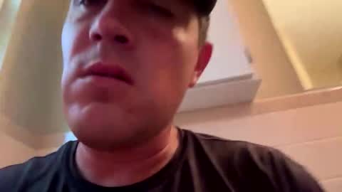 longdick136583483 online show from 11/22/25, 09:03