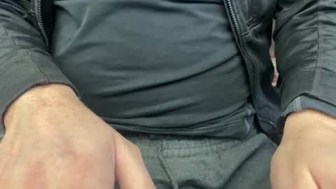 Long online show from 12/05/25, 01:52