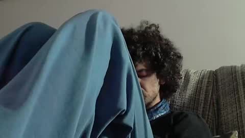 Snapshot of longnight5 chatting on 12/14/24, 07:46 Alejandro Rulitos Twitter longnight55 Intagram 5longnight5 online show from 12/14/24, 07:46