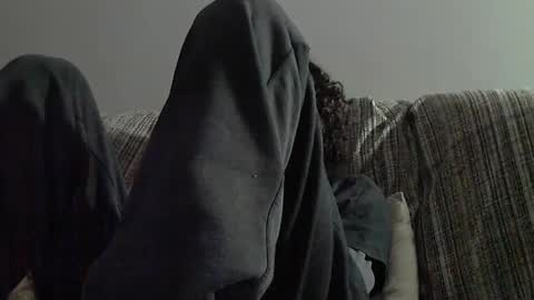 Snapshot of longnight5 chatting on 01/15/25, 06:40 Alejandro Rulitos Twitter longnight55 Intagram 5longnight5 online show from 01/15/25, 06:40