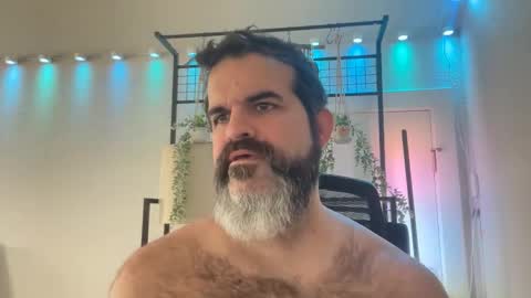 slick online show from 02/18/26, 04:58