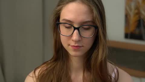 Hanna online show from 03/04/25, 01:45