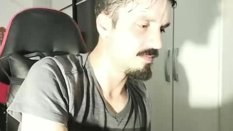 Lucas online show from 01/20/25, 06:32