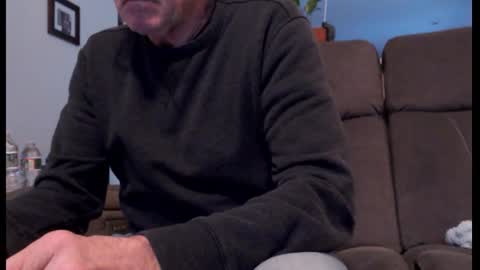 looking469 online show from 02/27/26, 01:00