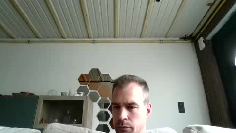 loonelyy online show from 05/03/26, 03:18