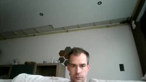 loonelyy online show from 06/06/26, 06:45