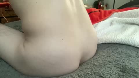 Snapshot of loookinforfunn22 chatting on 11/01/25, 08:22 First Timeeeeee online show from 11/01/25, 08:22