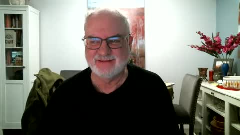 Snapshot of loop102 chatting on 02/01/25, 08:47 loop102 online show from 02/01/25, 08:47