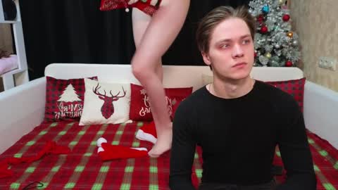 Jean and Isa right couple Mark and Eva left couple online show from 12/24/24, 07:49