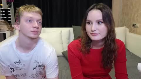 Jean and Isa right couple Mark and Eva left couple online show from 03/08/25, 09:06