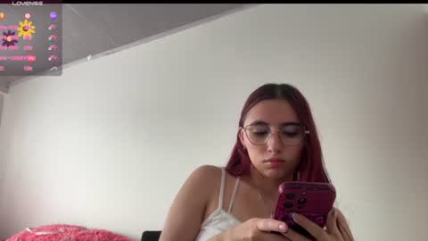 Snapshot of lopez_sofia chatting on 06/24/26, 05:56 sofia lopez online show from 06/24/26, 05:56