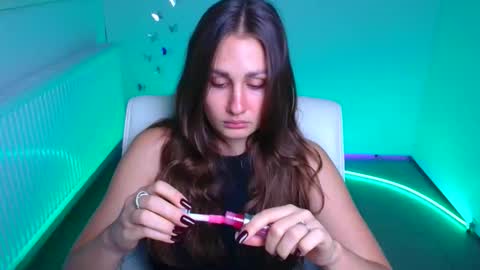 Lora online show from 10/02/25, 05:36