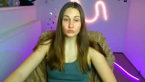 Lora online show from 03/23/26, 06:06