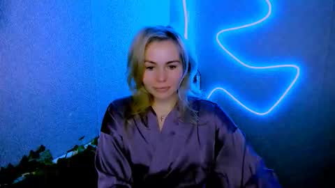 Lora online show from 02/03/26, 03:04