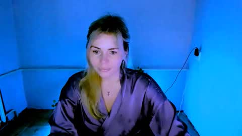 Lora online show from 03/20/26, 03:00