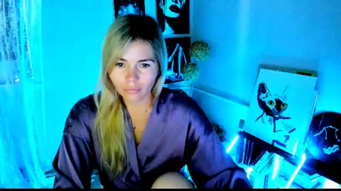 Snapshot of loraboyar chatting on 07/09/26, 02:26 Lora online show from 07/09/26, 02:26