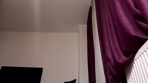 Snapshot of loraflame chatting on 12/06/24, 03:00 Lora online show from 12/06/24, 03:00