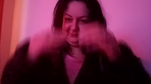 Snapshot of loraflame chatting on 12/27/24, 10:34 Lora online show from 12/27/24, 10:34