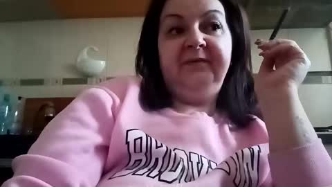 Snapshot of loraflame chatting on 01/13/25, 10:03 Lora online show from 01/13/25, 10:03