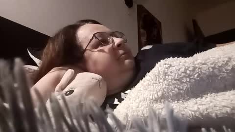 Snapshot of loraflame chatting on 01/22/25, 07:03 Lora online show from 01/22/25, 07:03