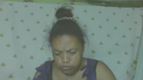 Snapshot of lorahvane chatting on 05/05/26, 03:25 LorahVane online show from 05/05/26, 03:25