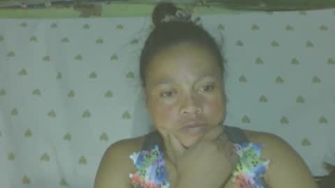 Snapshot of lorahvane chatting on 05/06/26, 12:10 LorahVane online show from 05/06/26, 12:10