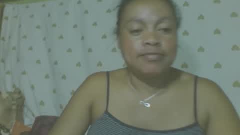Snapshot of lorahvane chatting on 05/11/26, 12:11 LorahVane online show from 05/11/26, 12:11