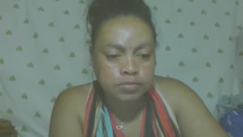 Snapshot of lorahvane chatting on 05/18/26, 12:55 LorahVane online show from 05/18/26, 12:55
