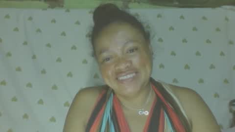 Snapshot of lorahvane chatting on 06/06/26, 02:16 LorahVane online show from 06/06/26, 02:16