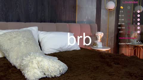 Loraine online show from 12/10/24, 07:32