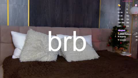 Loraine online show from 12/30/24, 06:05