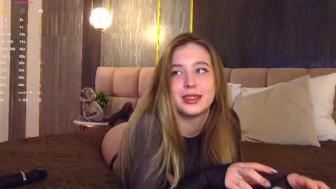 Loraine online show from 02/12/25, 08:50