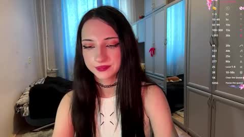 Hello there im Luna Im new here Lets have fun online show from 03/19/26, 01:48