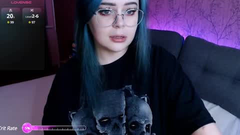 Snapshot of loramoonnn chatting on 12/13/24, 02:54 Lora online show from 12/13/24, 02:54