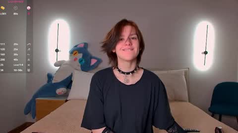 Snapshot of lorapuffs chatting on 05/01/26, 02:32 Lora online show from 05/01/26, 02:32