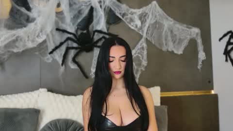 Miss online show from 10/30/25, 04:52