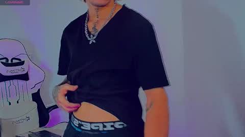 lord_moon_king online show from 09/11/25, 03:50