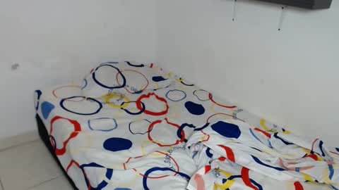 Snapshot of lordblaze_ chatting on 09/30/25, 05:01 Dominic online show from 09/30/25, 05:01